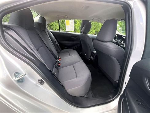 Used 2024 Toyota Corolla LE FWD image 16