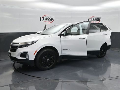 Used 2023 Chevrolet Equinox LT w/ LPO, Floor Liner Package image 35