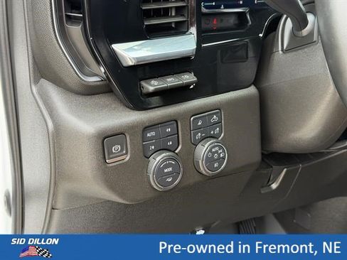 Used 2024 Chevrolet Silverado 3500 High Country w/ Technology Package AWD/4WD image 13