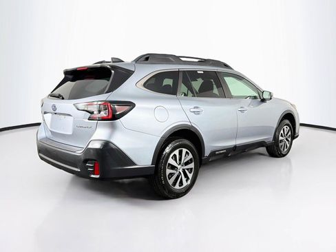 Used 2020 Subaru Outback Premium AWD/4WD image 11