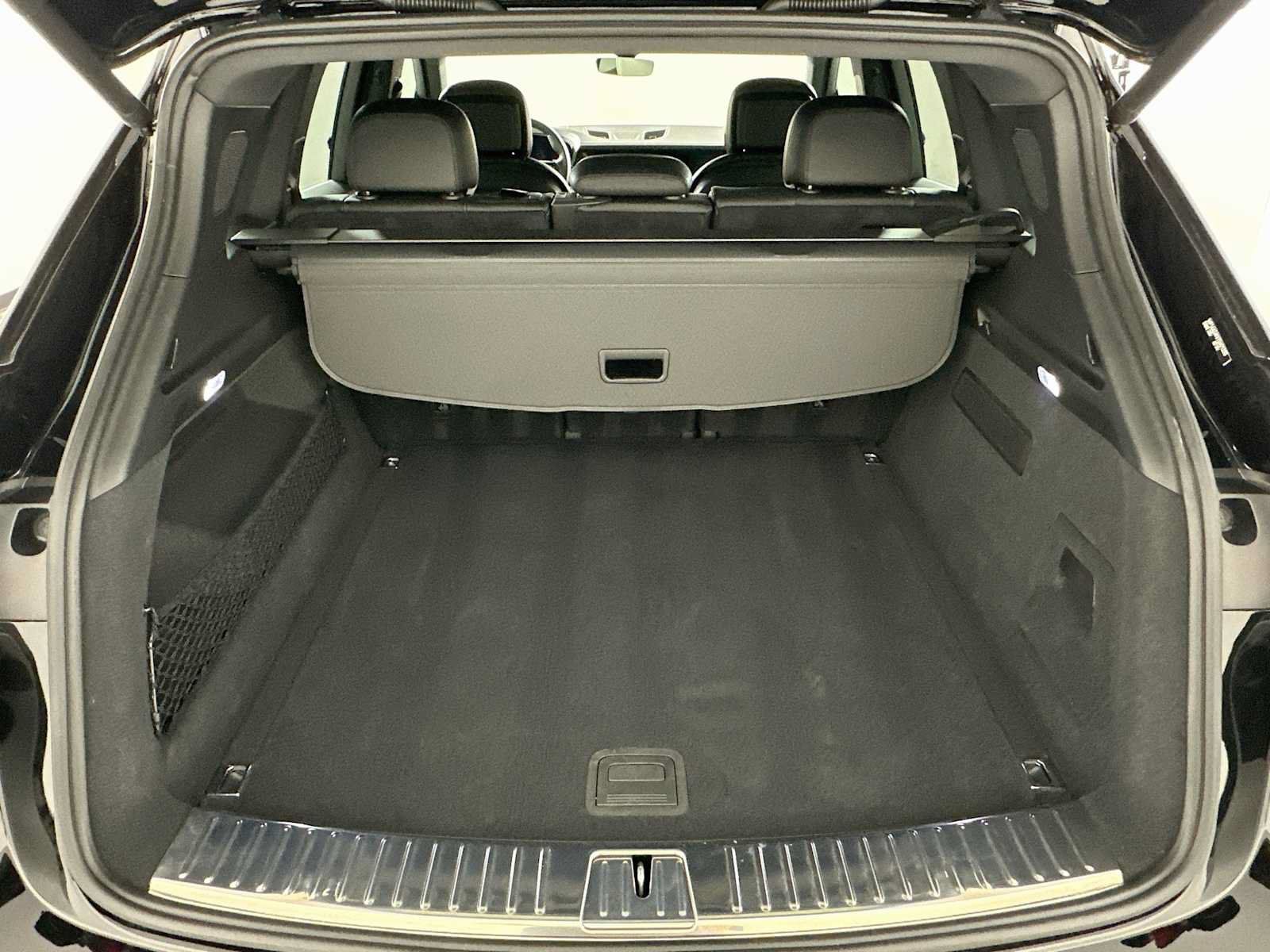 Certified 2026 Porsche Cayenne AWD/4WD image 26