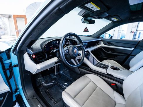 Used 2021 Porsche Taycan Turbo w/ Performance Package image 30