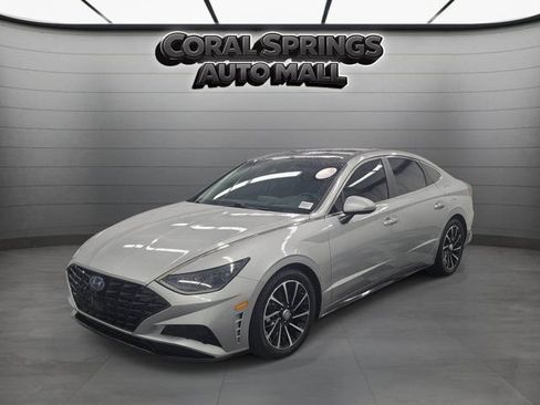 Used 2021 Hyundai Sonata Limited FWD image 3