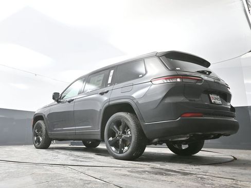 New 2025 Jeep Grand Cherokee L Limited image 44