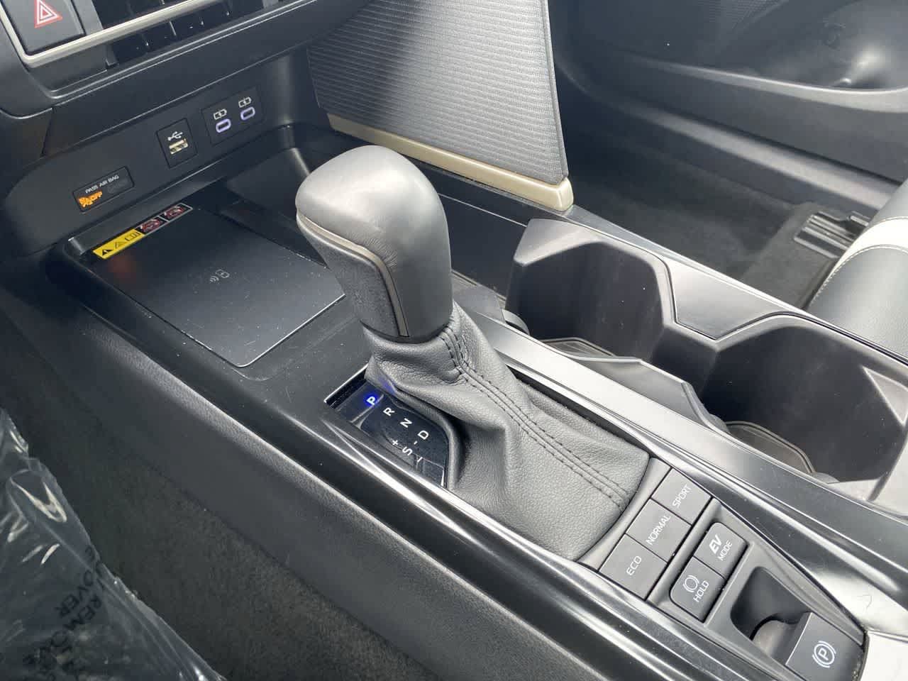 Certified 2025 Toyota Camry SE FWD image 19