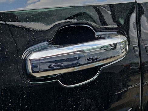 Certified 2023 GMC Sierra 1500 Denali AWD/4WD image 5