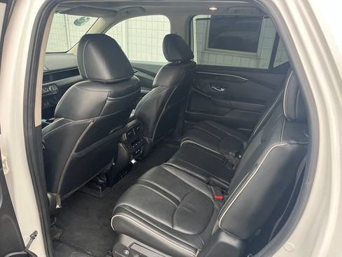 Used 2023 Honda Pilot Elite image 24
