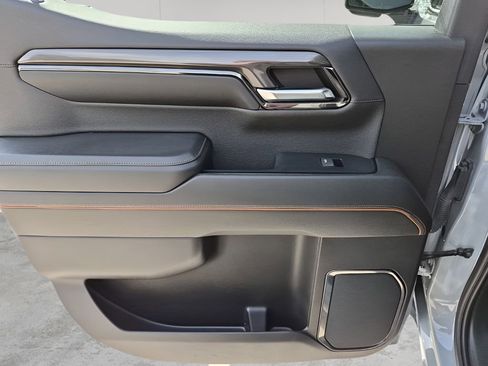 Used 2024 GMC Sierra 1500 AT4 w/ Technology Package image 17