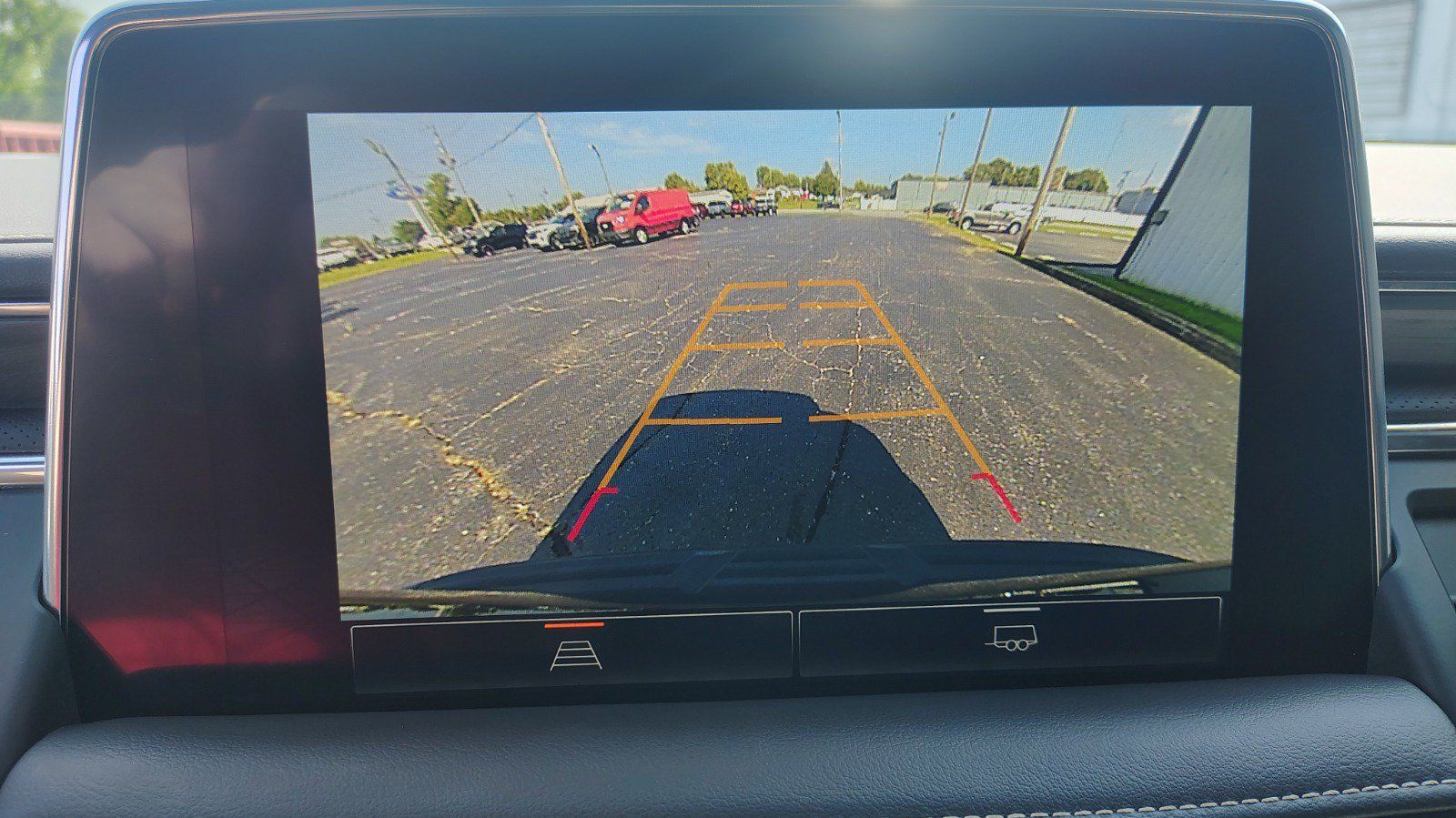 Used 2023 GMC Yukon SLT AWD/4WD image 40
