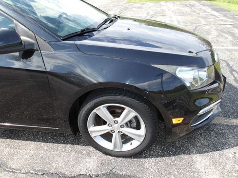 Used 2015 Chevrolet Cruze LT FWD image 27