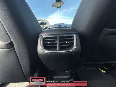 Used 2022 Chevrolet Malibu LT image 21