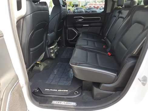 Used 2022 RAM 1500 Laramie AWD/4WD image 21