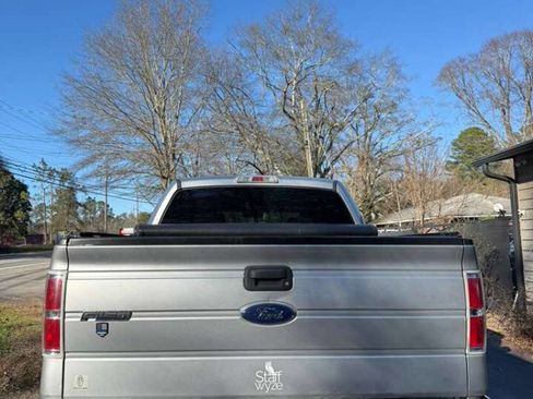 Used 2013 Ford F150 XLT w/ Mid Equipment Group image 5