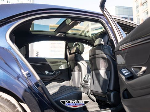 Used 2018 Mercedes-Benz S 560 Sedan w/ AMG Line Exterior image 19