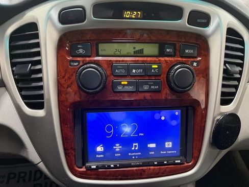 Used 2006 Toyota Highlander Limited AWD/4WD image 27