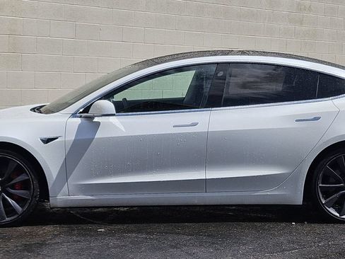 Used 2020 Tesla Model 3 Performance AWD/4WD image 2