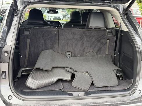 Used 2023 Toyota Highlander Limited AWD/4WD image 24