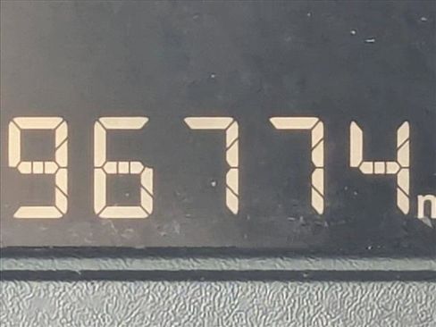 Used 2019 Dodge Grand Caravan SE w/ UConnect Hands-Free Group image 10