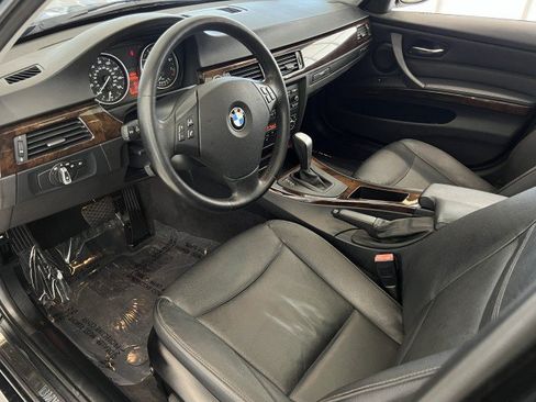 Used 2011 BMW 328i xDrive Sedan AWD/4WD image 11