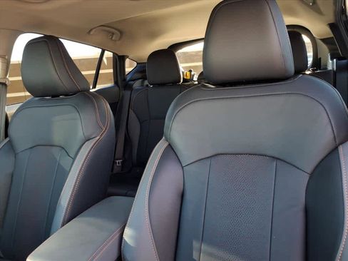 Used 2025 Subaru Crosstrek 2.5i Limited w/ Popular Package #3A image 27