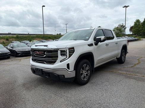 Used 2025 GMC Sierra 1500 SLT RWD image 1