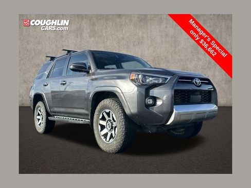 Used 2022 Toyota 4Runner TRD Off-Road Premium image 1