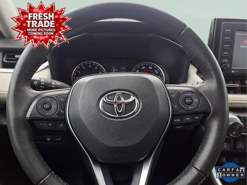 Used 2021 Toyota RAV4 XLE Premium AWD/4WD image 14