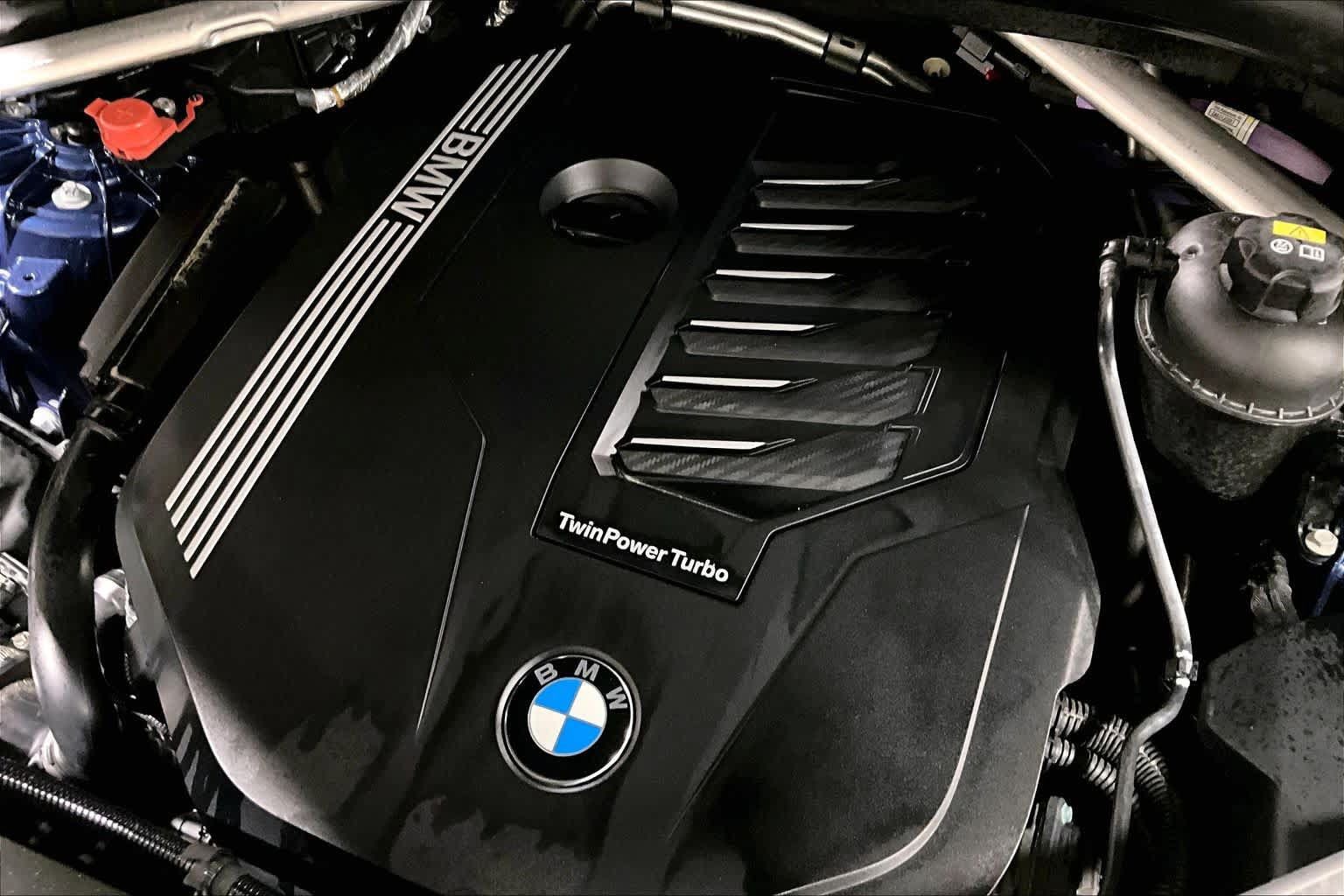 Used 2022 BMW X5 xDrive40i w/ Premium Package AWD/4WD image 33