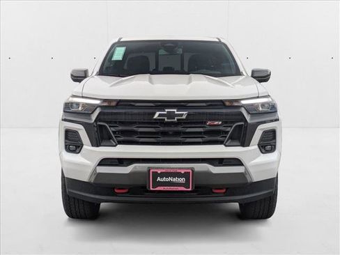 New 2024 Chevrolet Colorado Z71 w/ Z71 Convenience Package 2 image 8