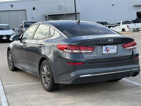 Used 2020 Kia Optima LX image 6
