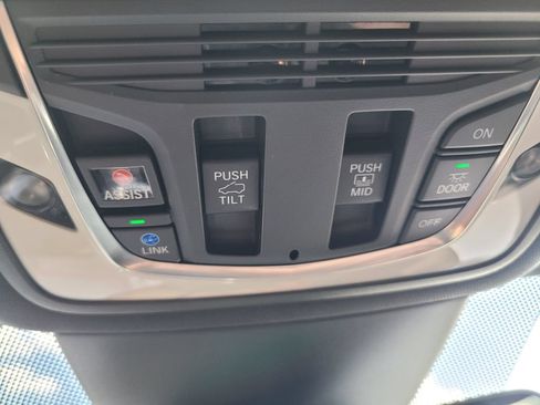 Used 2023 Acura MDX A-Spec AWD/4WD image 52