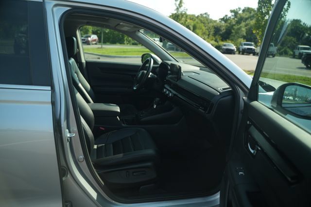 Used 2025 Honda CR-V EX-L image 21