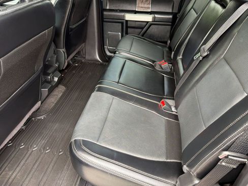 Used 2018 Ford F250 Lariat w/ Lariat Value Package AWD/4WD image 21