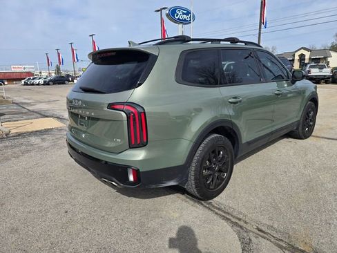 Used 2024 Kia Telluride SX Prestige X-Pro image 3