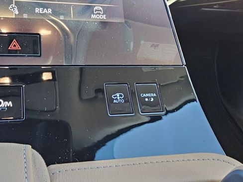 New 2025 INFINITI QX80 Luxe image 38