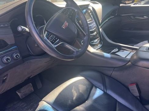 Used 2018 Cadillac Escalade Platinum image 7
