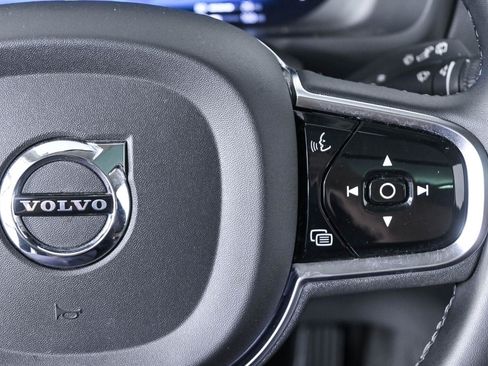 Certified 2024 Volvo XC90 T8 Plus w/ Protection Package Premier AWD/4WD image 11