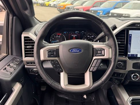 Certified 2022 Ford F250 Lariat w/ Black Appearance Package AWD/4WD image 22