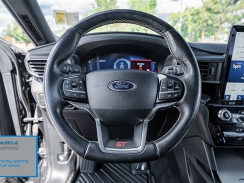 Used 2023 Ford Explorer ST w/ Equipment Group 401A AWD/4WD image 18