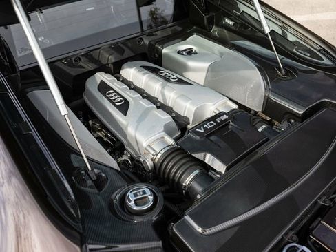 Used 2015 Audi R8 V10 image 55