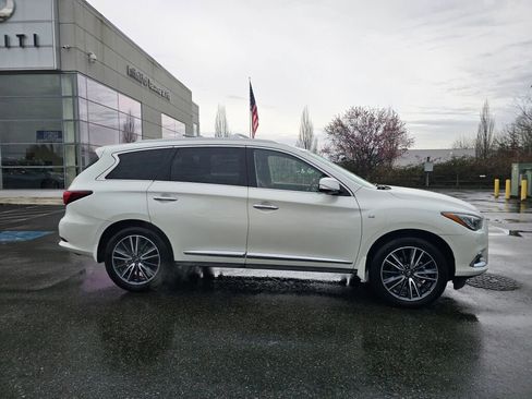 Used 2020 INFINITI QX60 Luxe w/ Sensory Package image 8