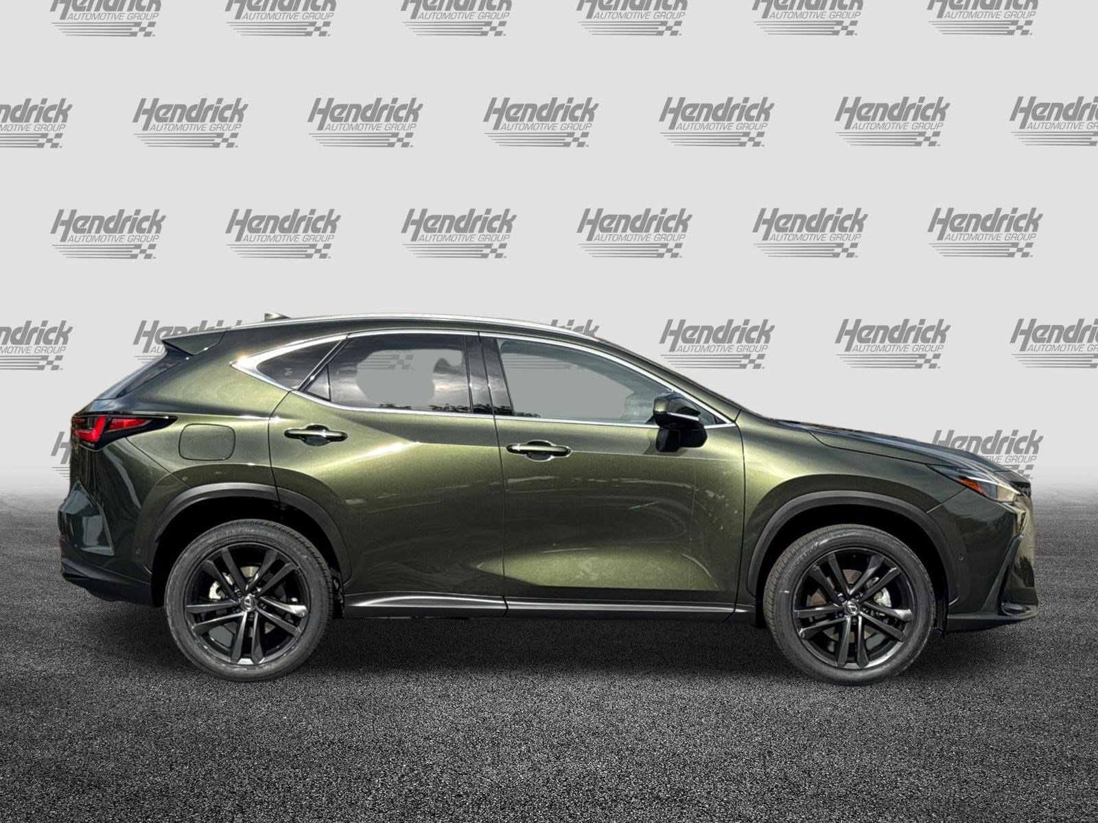 Used 2024 Lexus NX 450h+ AWD w/ Vision Package image 3