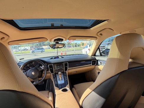 Used 2016 Porsche Panamera Edition RWD image 16