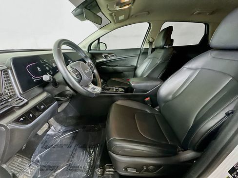 Used 2023 Kia Sportage EX FWD image 13