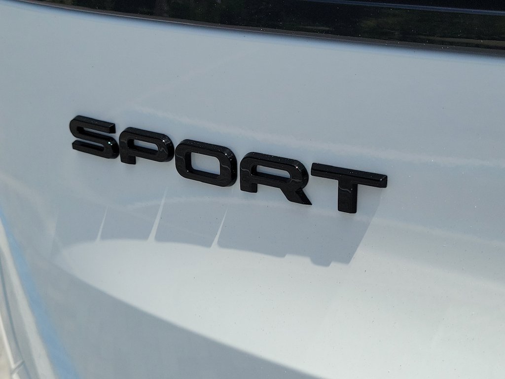 New 2026 Land Rover Range Rover Sport Dynamic SE AWD/4WD image 10