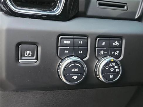 Used 2023 GMC Sierra 1500 Denali AWD/4WD image 27