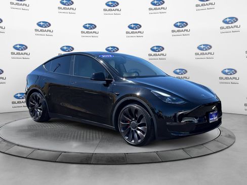 Used 2023 Tesla Model Y Performance AWD/4WD image 7