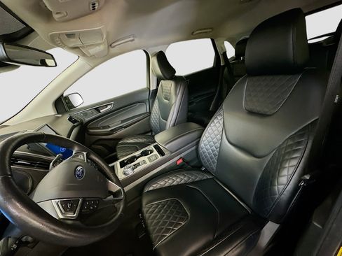 Used 2024 Ford Edge Titanium image 13
