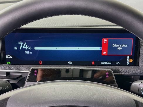 Used 2025 Ford Mustang Mach-E Select w/ Comfort Package Lite RWD image 16