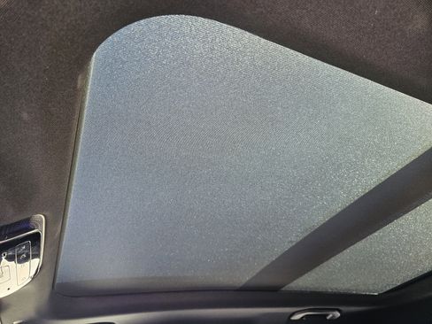 Certified 2025 Mercedes-Benz GLC 300 image 30